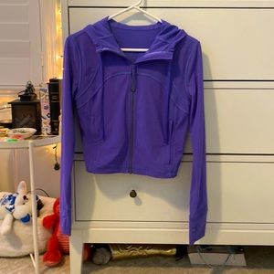 Lululemon Purple Cropped Jackjet